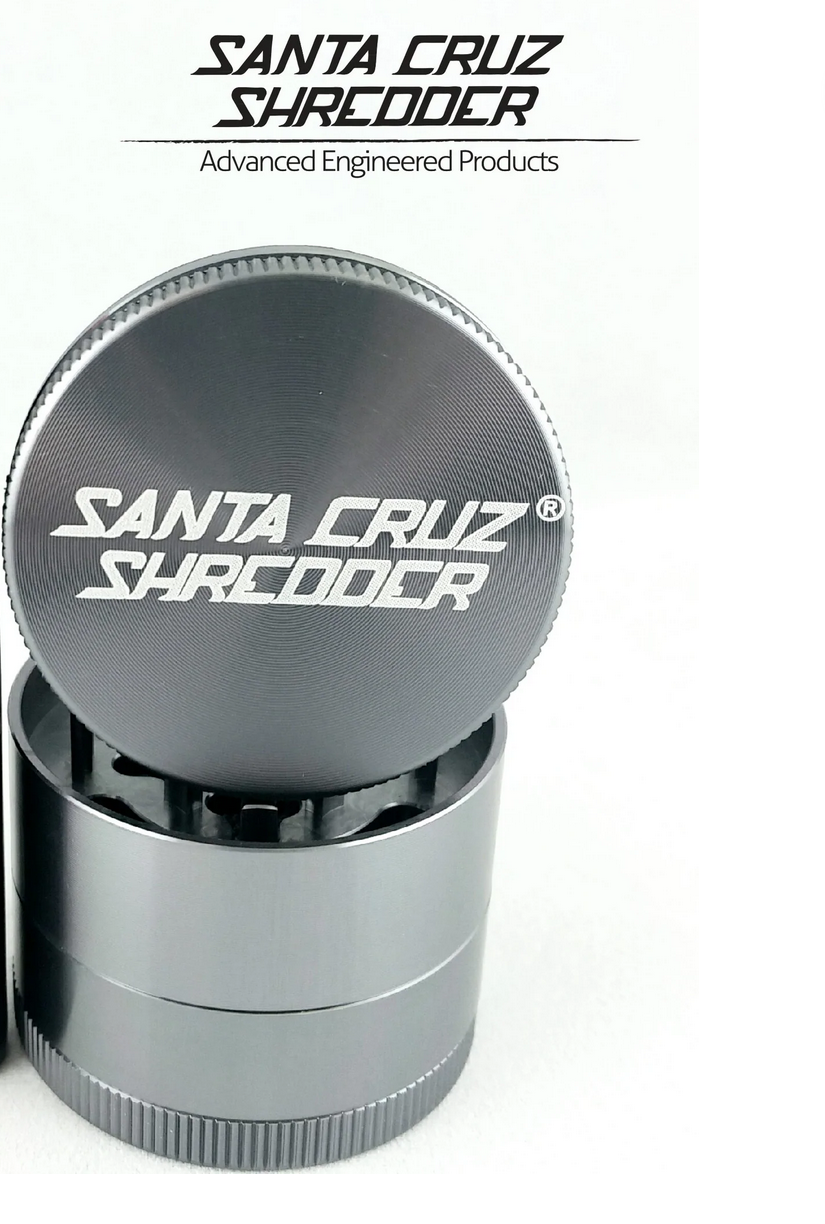 Santa Cruz Shredder Small 4 Piece Grinder